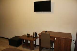 Гостиница Отель ОКА Калуга Стандарт с двуспальной кроватью-2