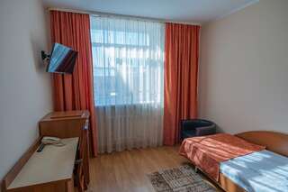 Гостиница Отель ОКА Калуга Стандарт с двумя кроватями-1