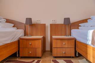 Гостиница Отель ОКА Калуга Стандарт с двумя кроватями-2