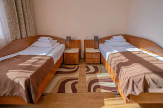 Гостиница Отель ОКА Калуга Стандарт с двумя кроватями-1